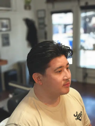 Men's haircut service at Richmond Barbershop in Richmond, VA